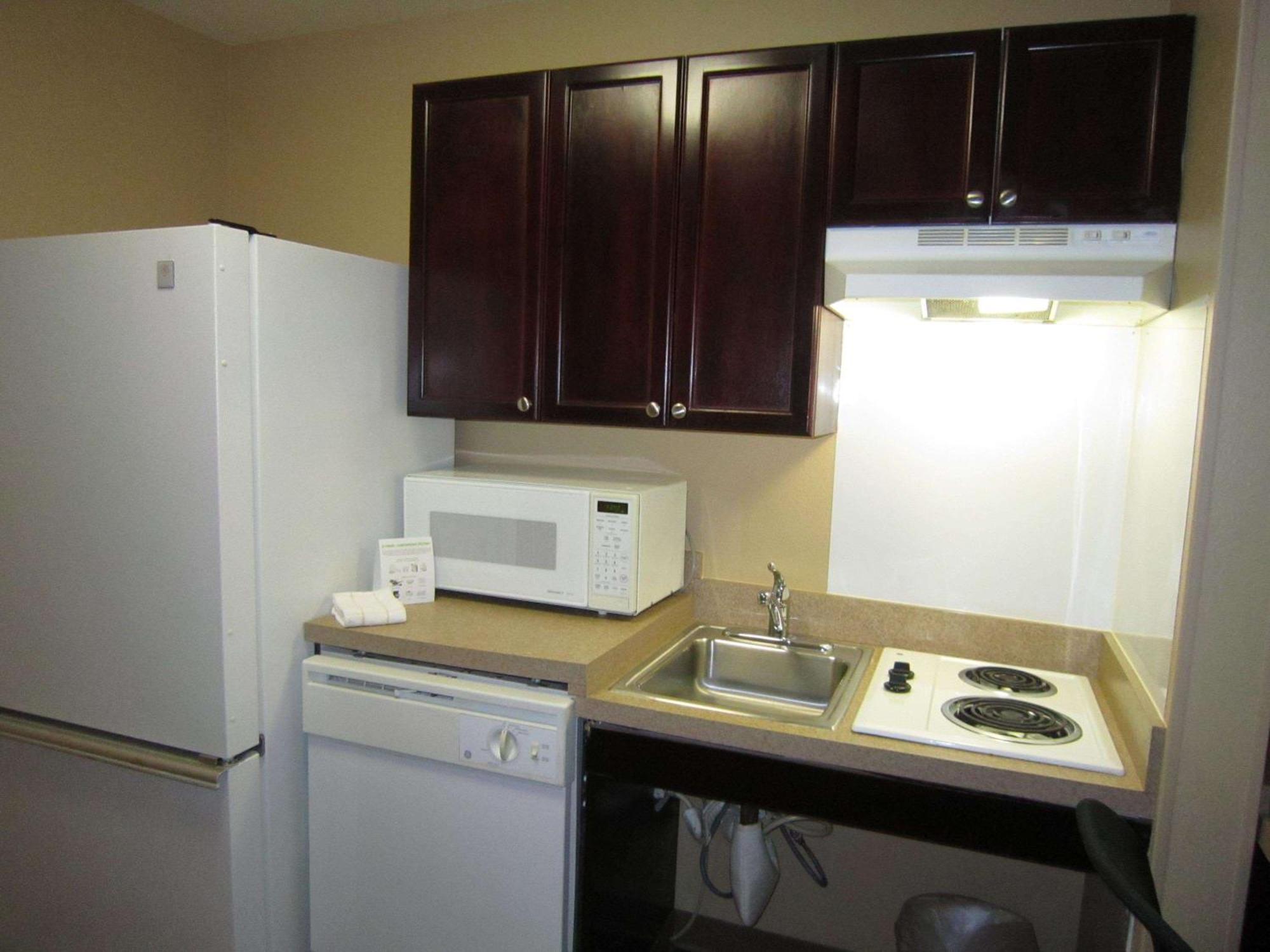 Extended Stay America Suites - Portland - הילסבורו מראה חיצוני תמונה